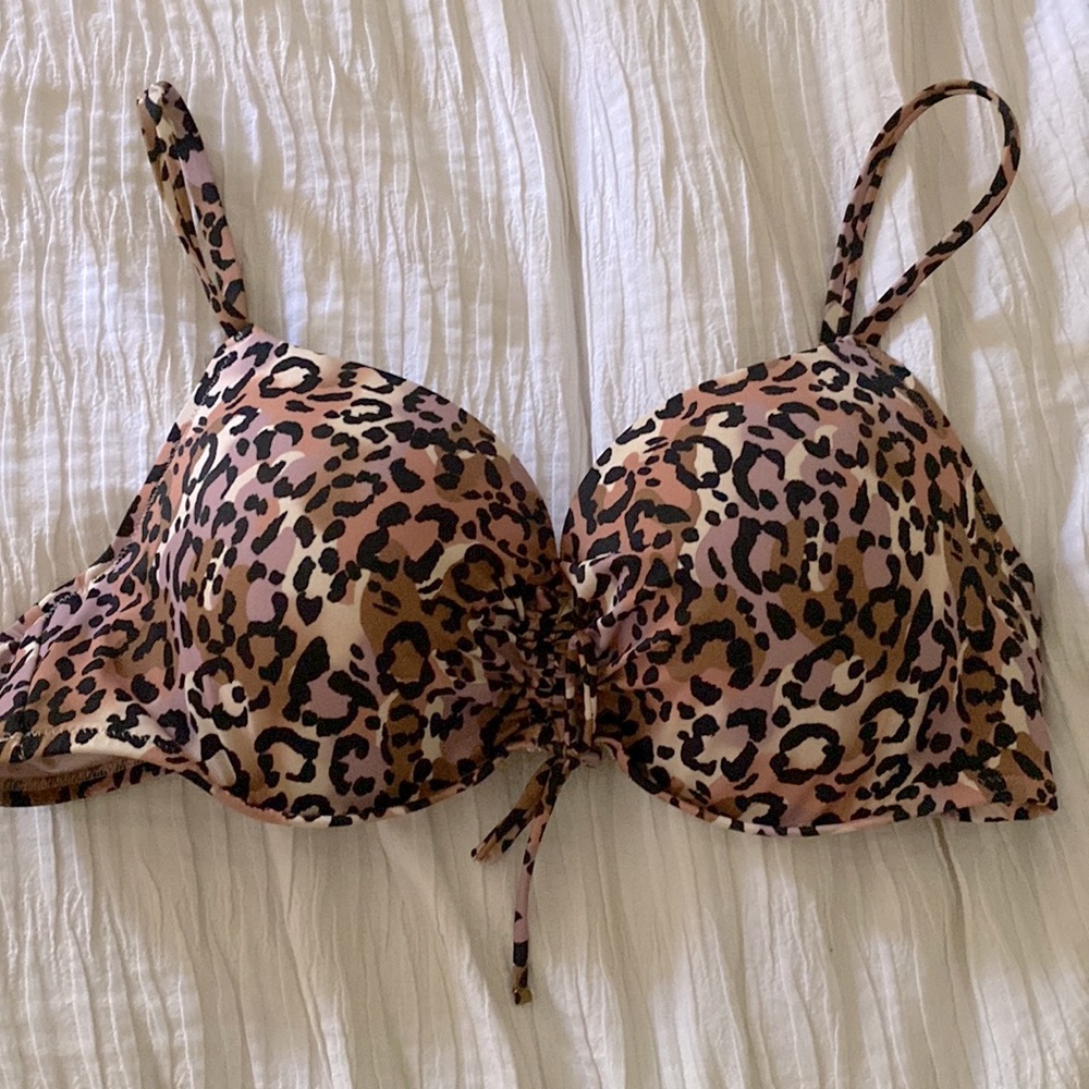 Animal print bikini top